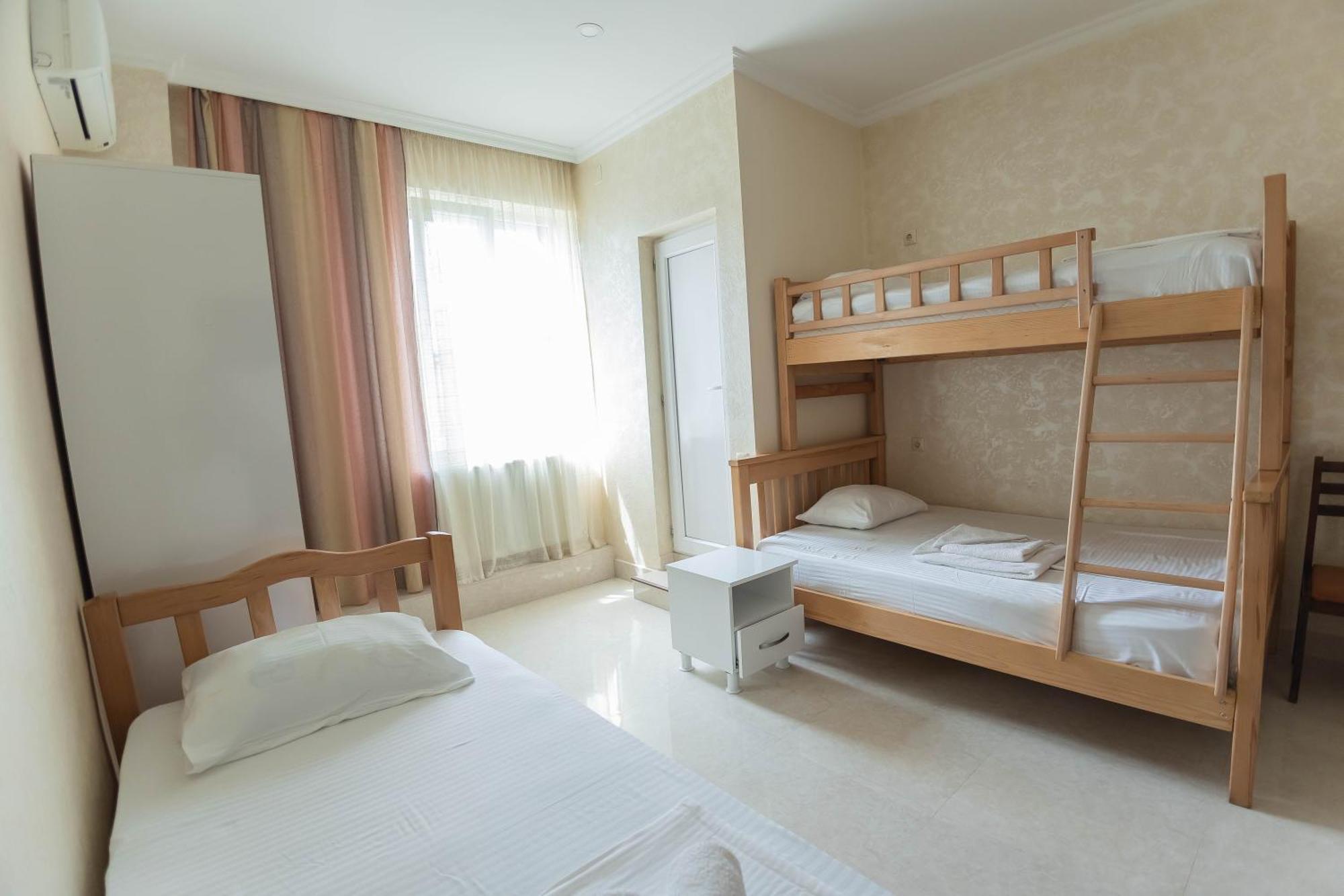 Guest House Ocean Force Batumi Eksteriør bilde