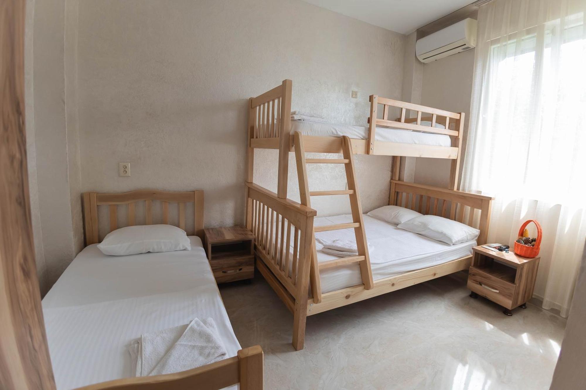 Guest House Ocean Force Batumi Eksteriør bilde